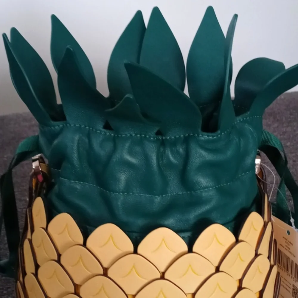🆕 🍍RARE Kate Spade🍍 - "Colada" Pineapple Crossbody Bag - Picture 8 of 16